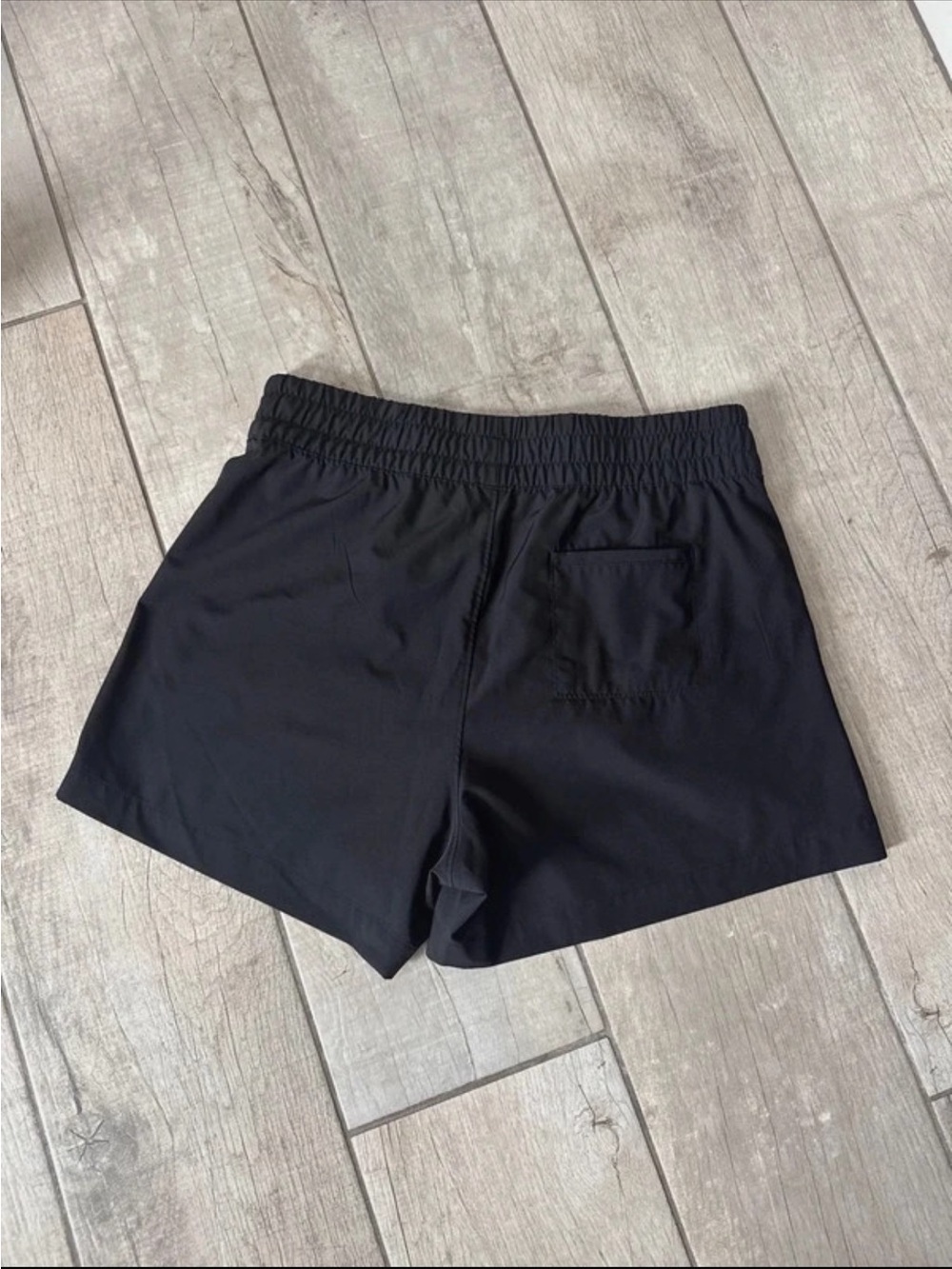 Apana athletic shorts - Picture 2 of 5